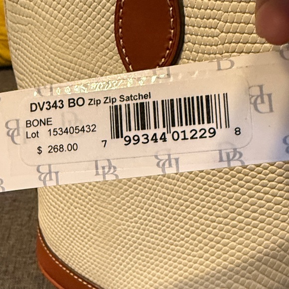 Dooney & Bourke White and Brown zip zip Satchel lizard NWT - Picture 7 of 10